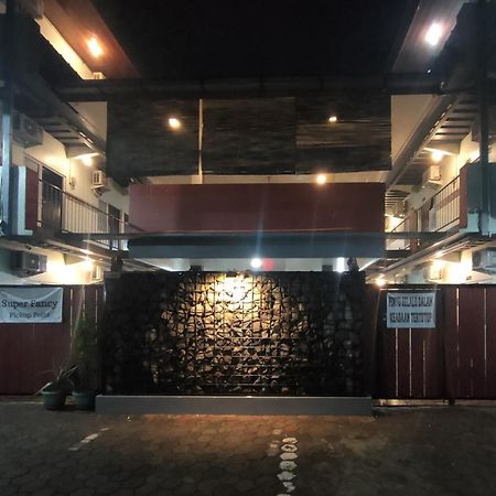 Puspiptek Residence Syariah Mitra Reddoorz Serpong Ngoại thất bức ảnh